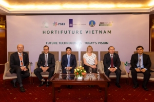 TFR presenting at the Hortifuture Vietnam