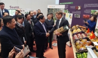 Vietnamese Prime Minister proud to see Vietnamese pomelo in the Netherlands